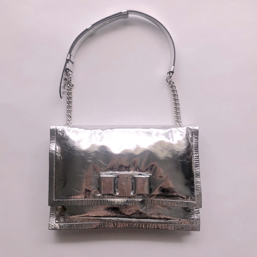 SALVATORE FERRAGAMO SILVER METALLIC BAG.